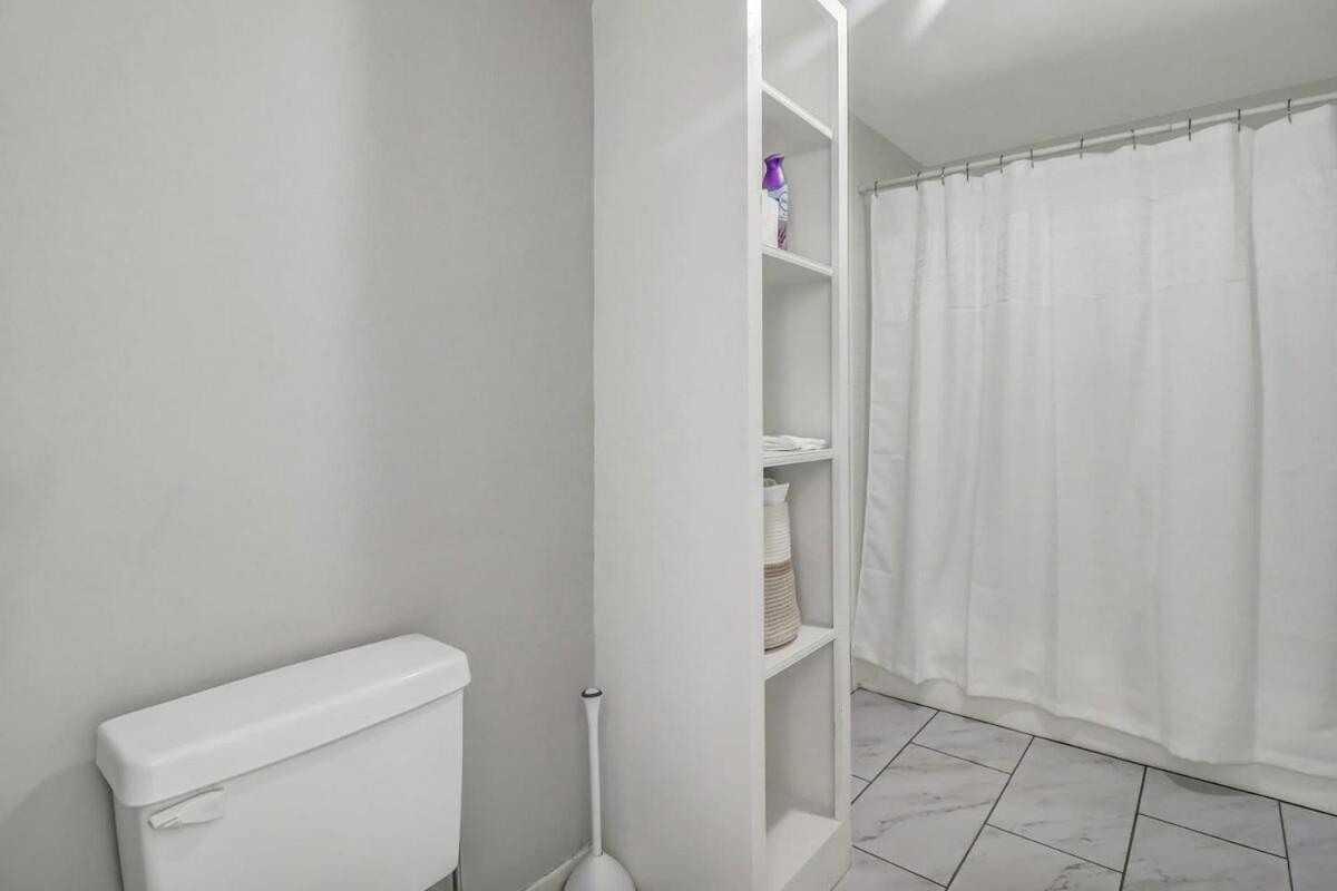 Apartament Eagle'S Landing Loft-Downtown Above Bull & Barrel Statesboro Zewnętrze zdjęcie