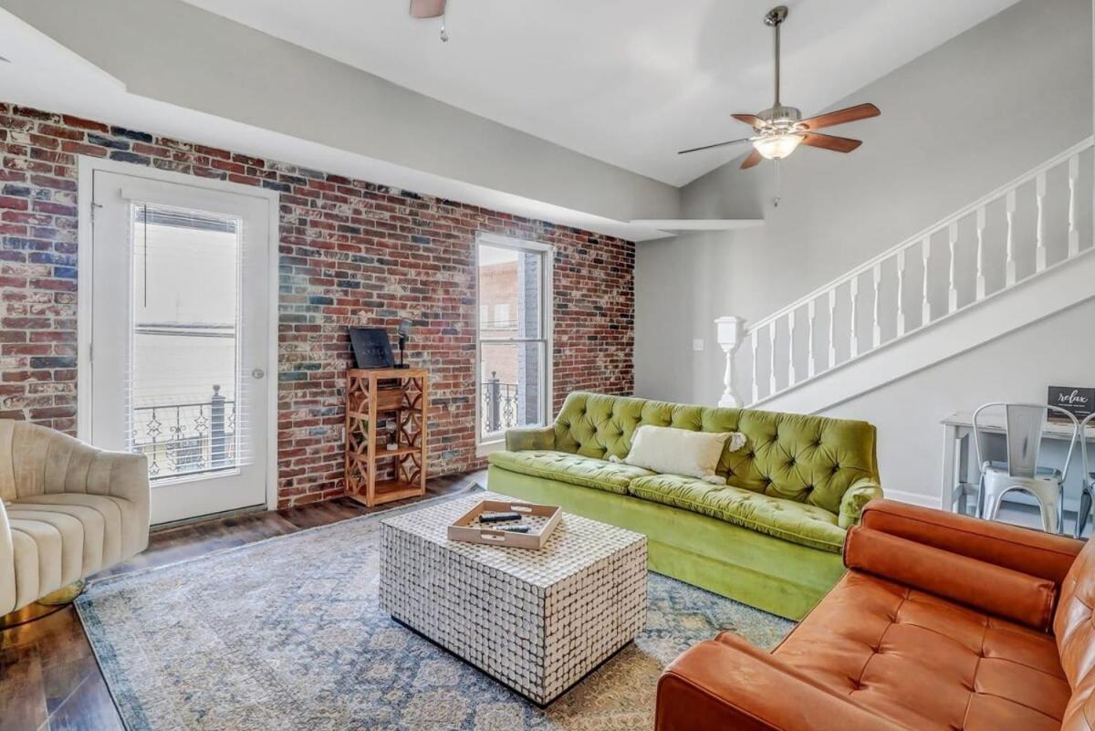 Apartament Eagle'S Landing Loft-Downtown Above Bull & Barrel Statesboro Zewnętrze zdjęcie
