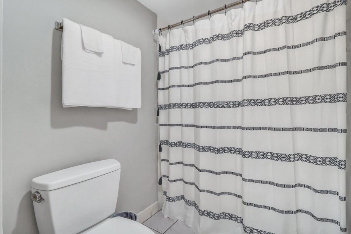 Apartament Eagle'S Landing Loft-Downtown Above Bull & Barrel Statesboro Zewnętrze zdjęcie