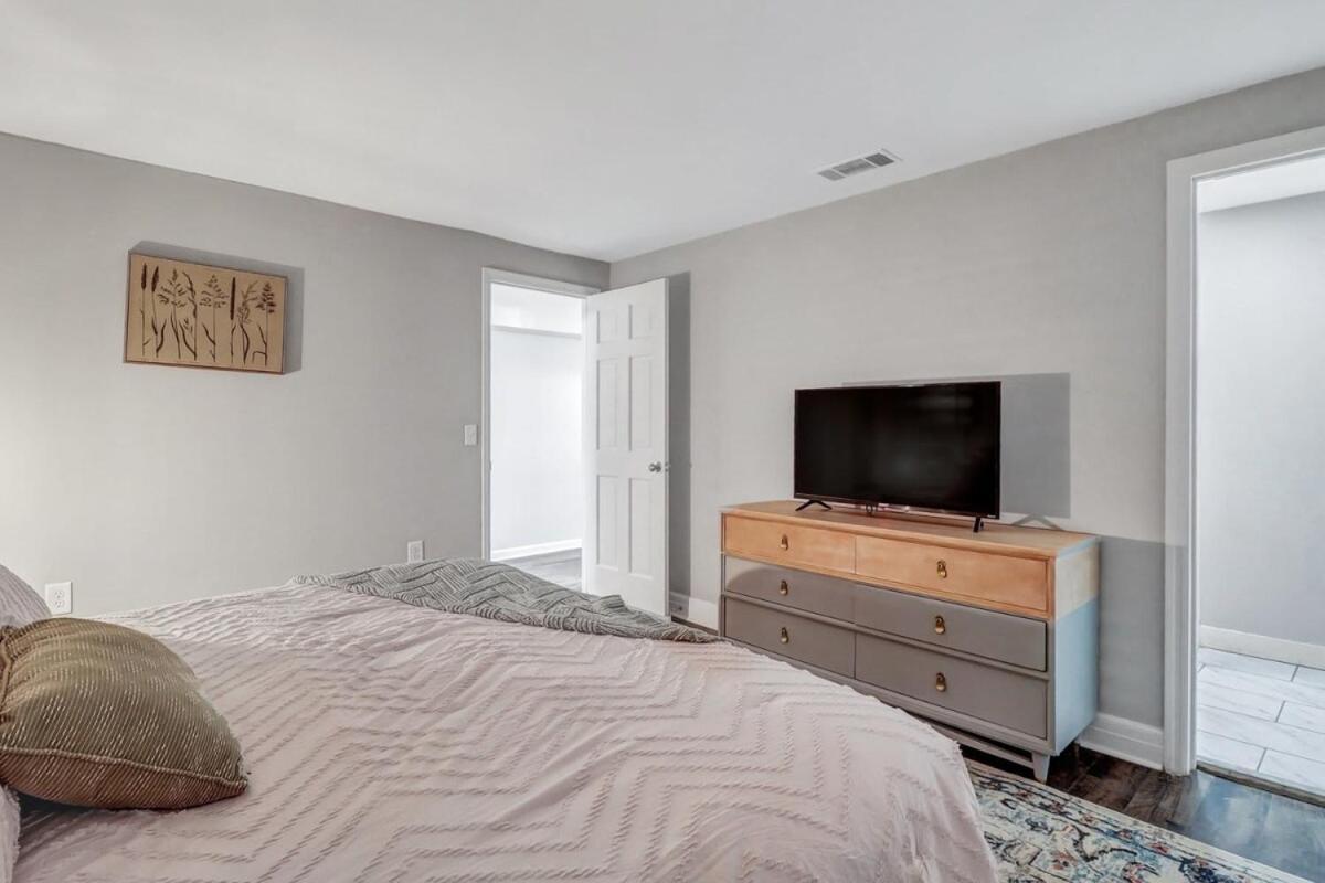 Apartament Eagle'S Landing Loft-Downtown Above Bull & Barrel Statesboro Zewnętrze zdjęcie