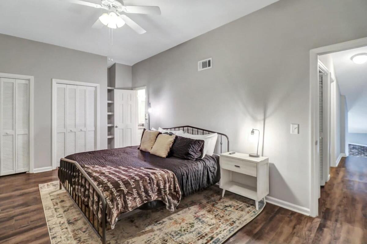 Apartament Eagle'S Landing Loft-Downtown Above Bull & Barrel Statesboro Zewnętrze zdjęcie